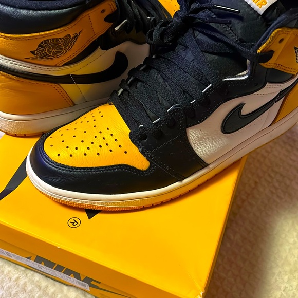 🚕 Air Jordan Retro 1’s - HIgh OG - “TAXi’s” - (9) 🚕 - Picture 4 of 10
